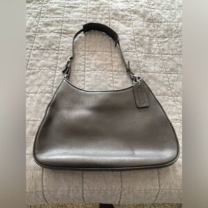 Vintage Coach H2K-8319 Small Leather Black Hobo Shoulder bag